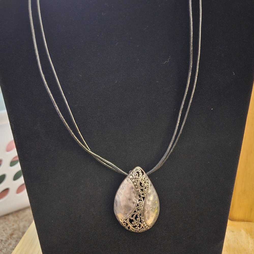 Premier Necklace & Pendants